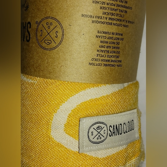 Organic Cotton Sand Cloud Beach Towel Thin Lightweight Lotus Mural - Picture 4 of 9